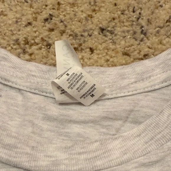 Keith Urban GraffitiU Concert Tee - 2018 - Picture 2 of 4